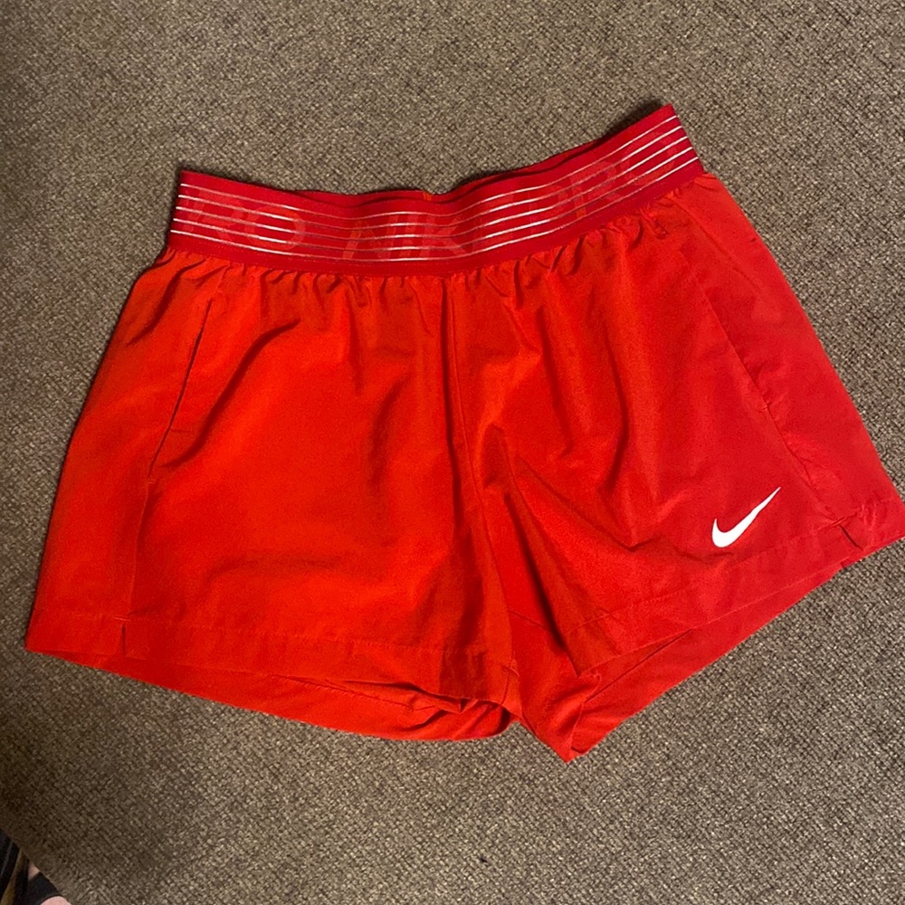 Womens Nike Short